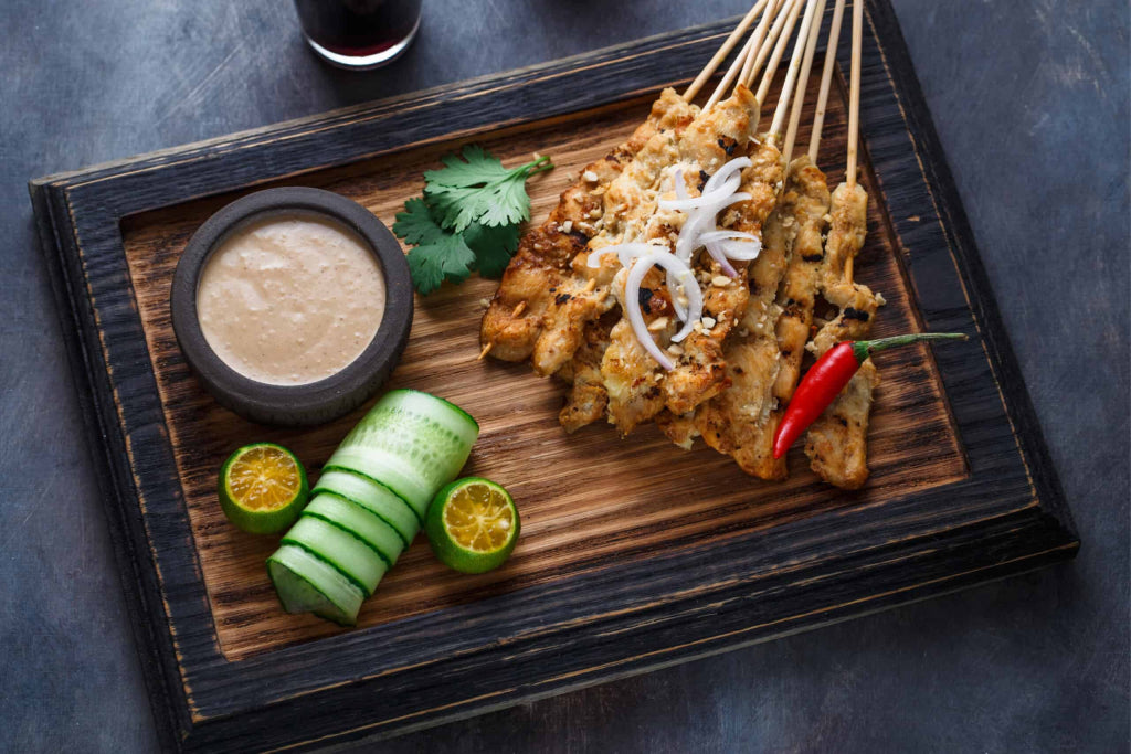 Low-Carb Chicken Satay with Peanut Sauce