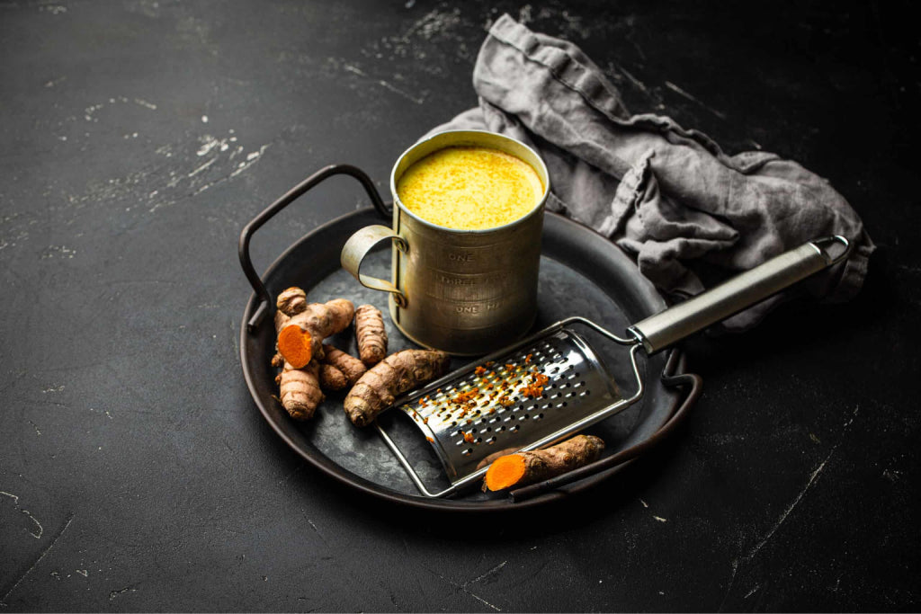Low-Carb Turmeric Latte